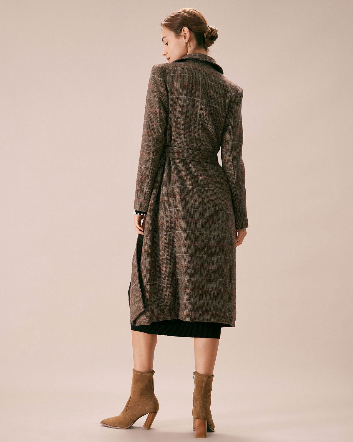 Ella Paris™ | The Coffee Lapelted Belted Double Breasted Coat (Manteau à double boutonnage ceinturé)