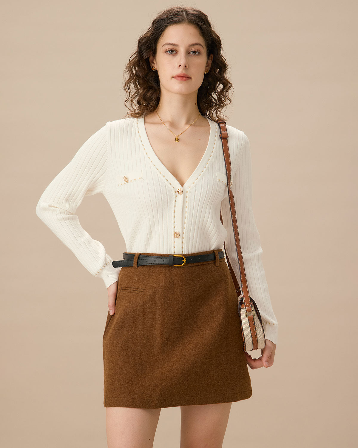 Ella Paris™ | Cardigan blanc contrasté à simple boutonnage