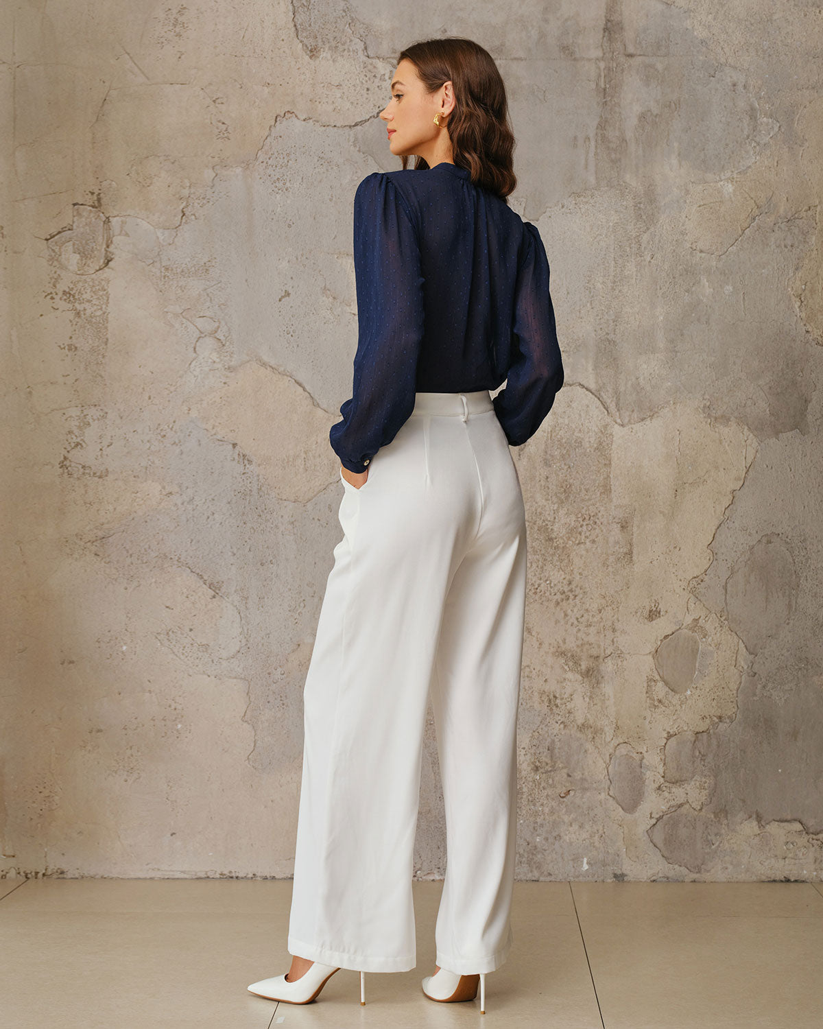 Ella Paris™ | Chemisier froncé à col rond