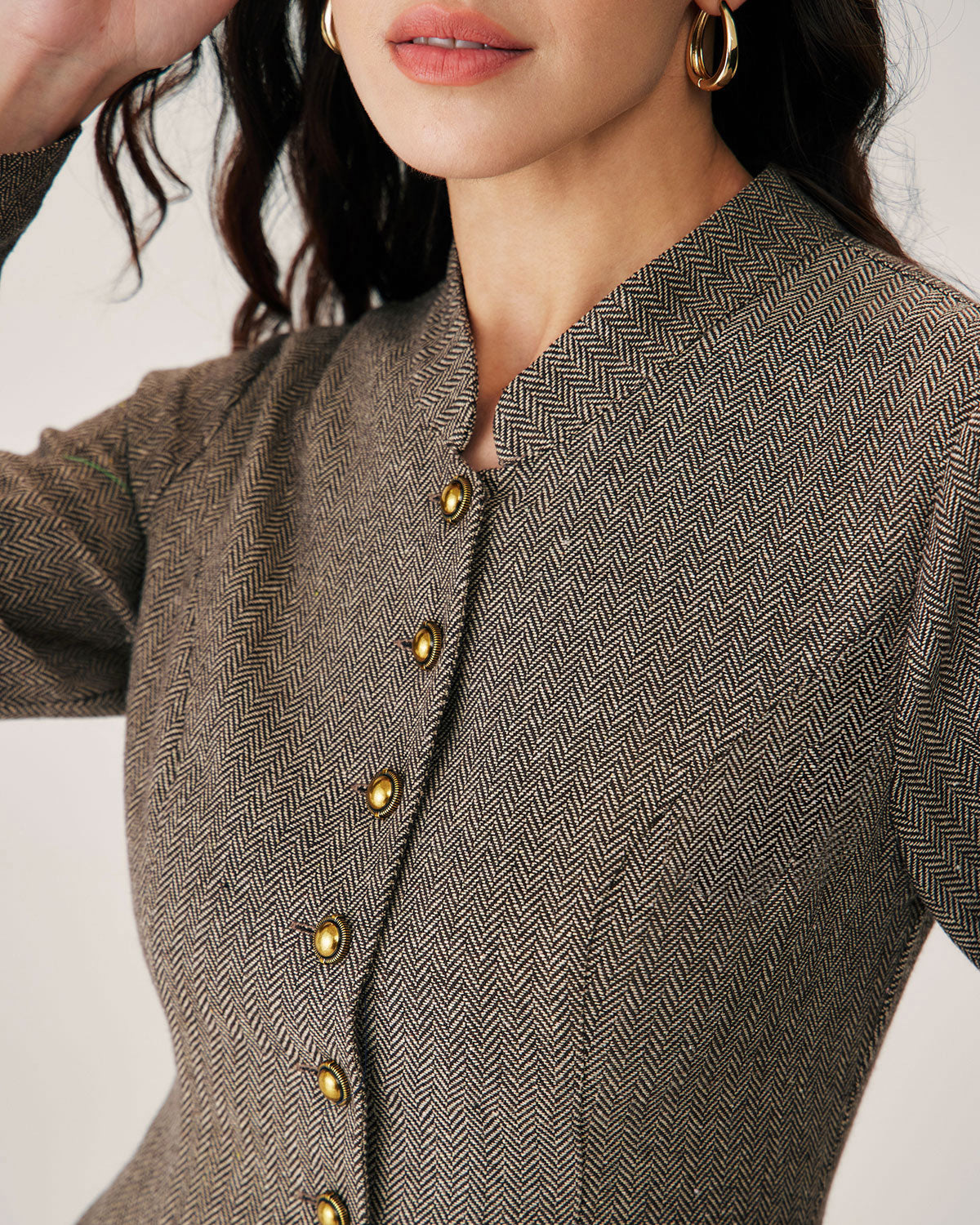 Ella Paris™ | Robe mini plissée marron à boutons