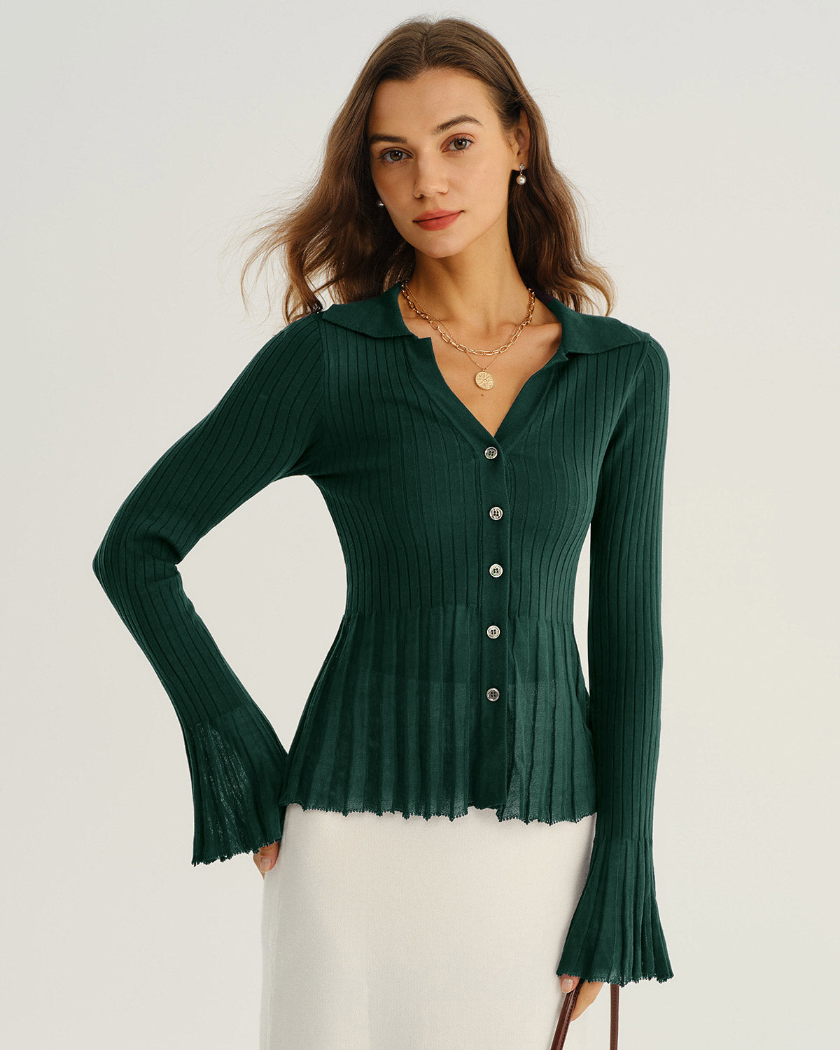 Ella Paris™ | Cardigan en tricot à manches cloche à col en V vert