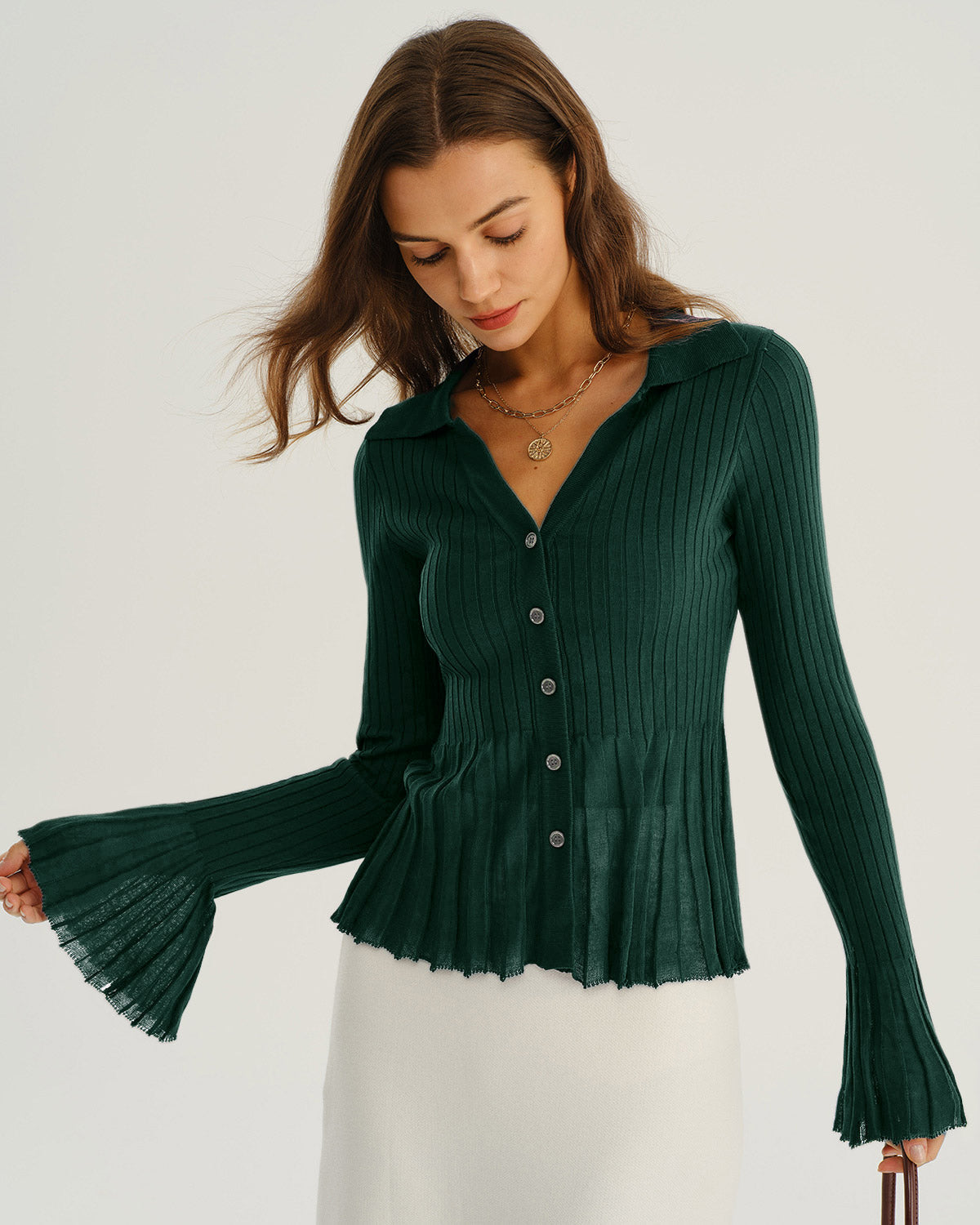 Ella Paris™ | Cardigan en tricot à manches cloche à col en V vert