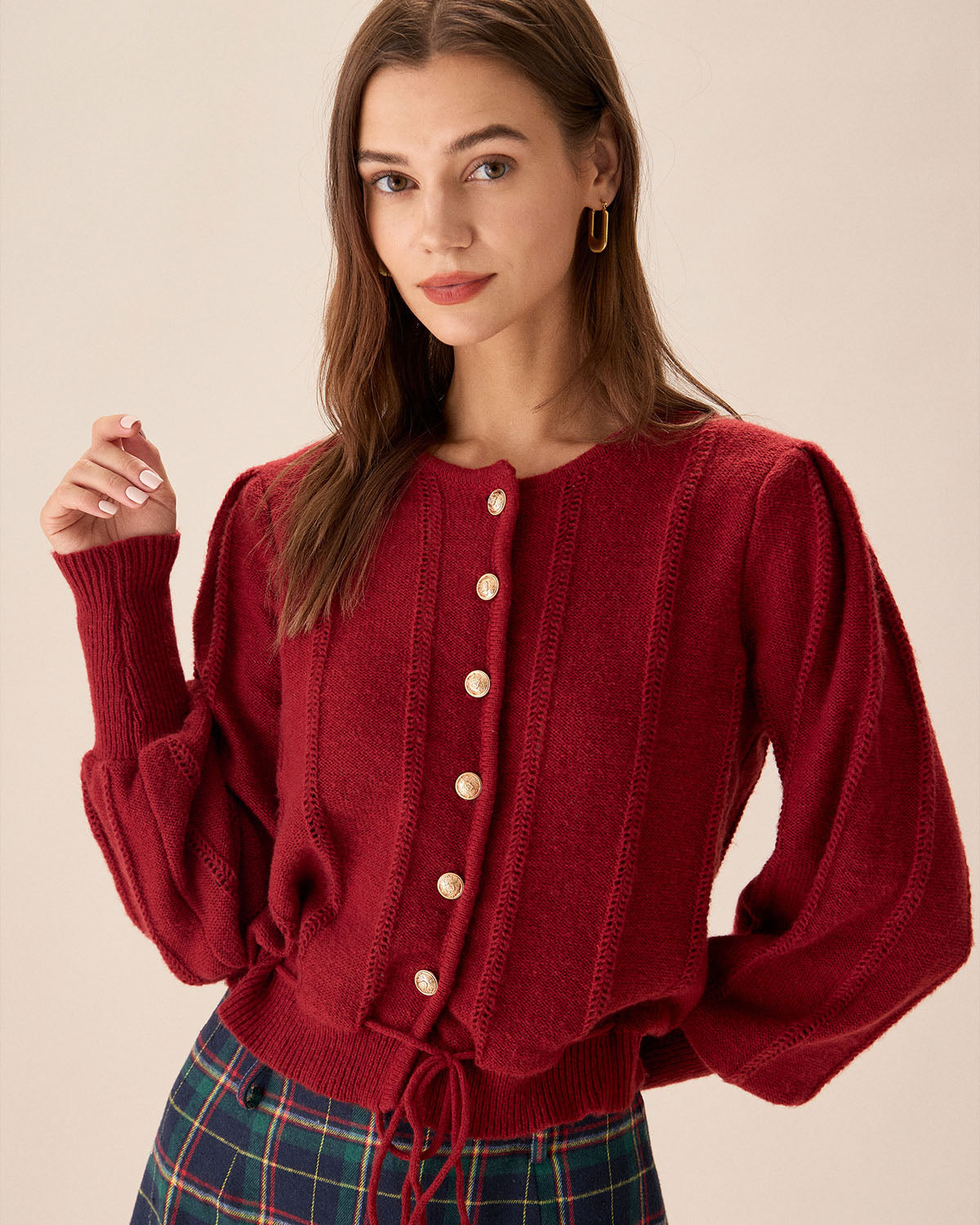 Ella Paris™ | Cardigan rouge à manches lanternes et boutonnage simple