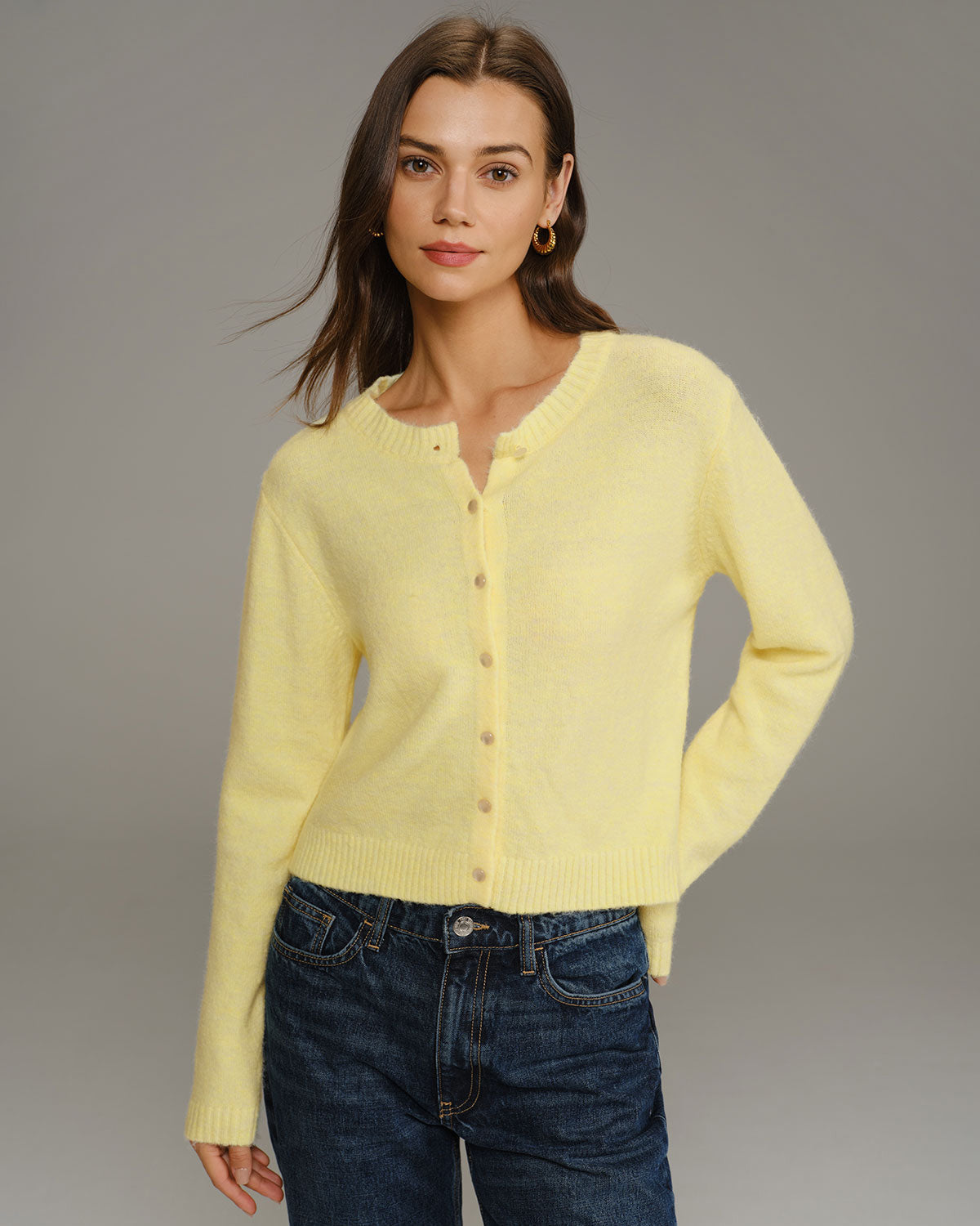 Ella Paris™ | Cardigan en tricot à col rond jaune